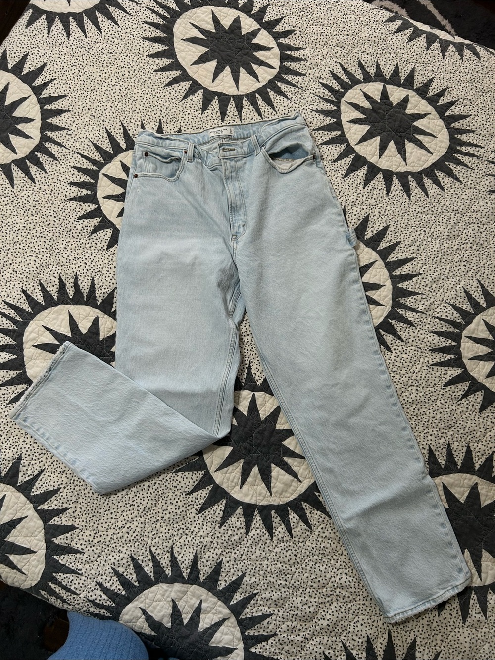 Abercrombie & Fitch Light Wash Blue Women's Jeans
